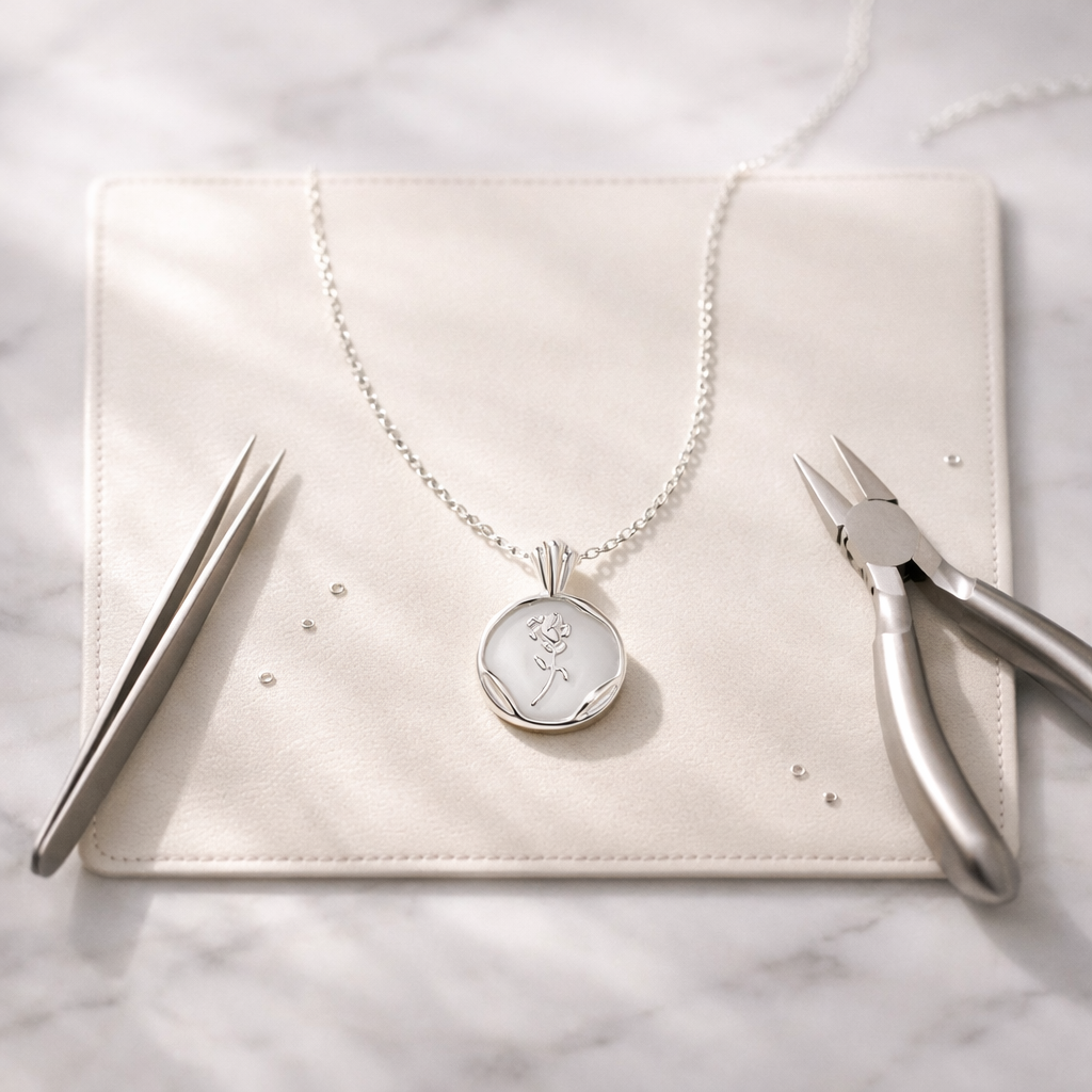 Stainless Steel vs Sterling Silver Jewelry: Which Is Better for Everyday Wear?